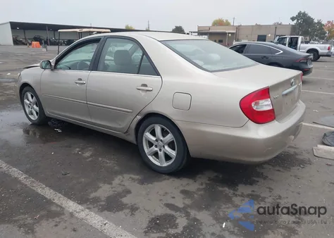 2006 Toyota Camry Le z USA, uszkodzony, nr VIN 4T1BE32K96U118135